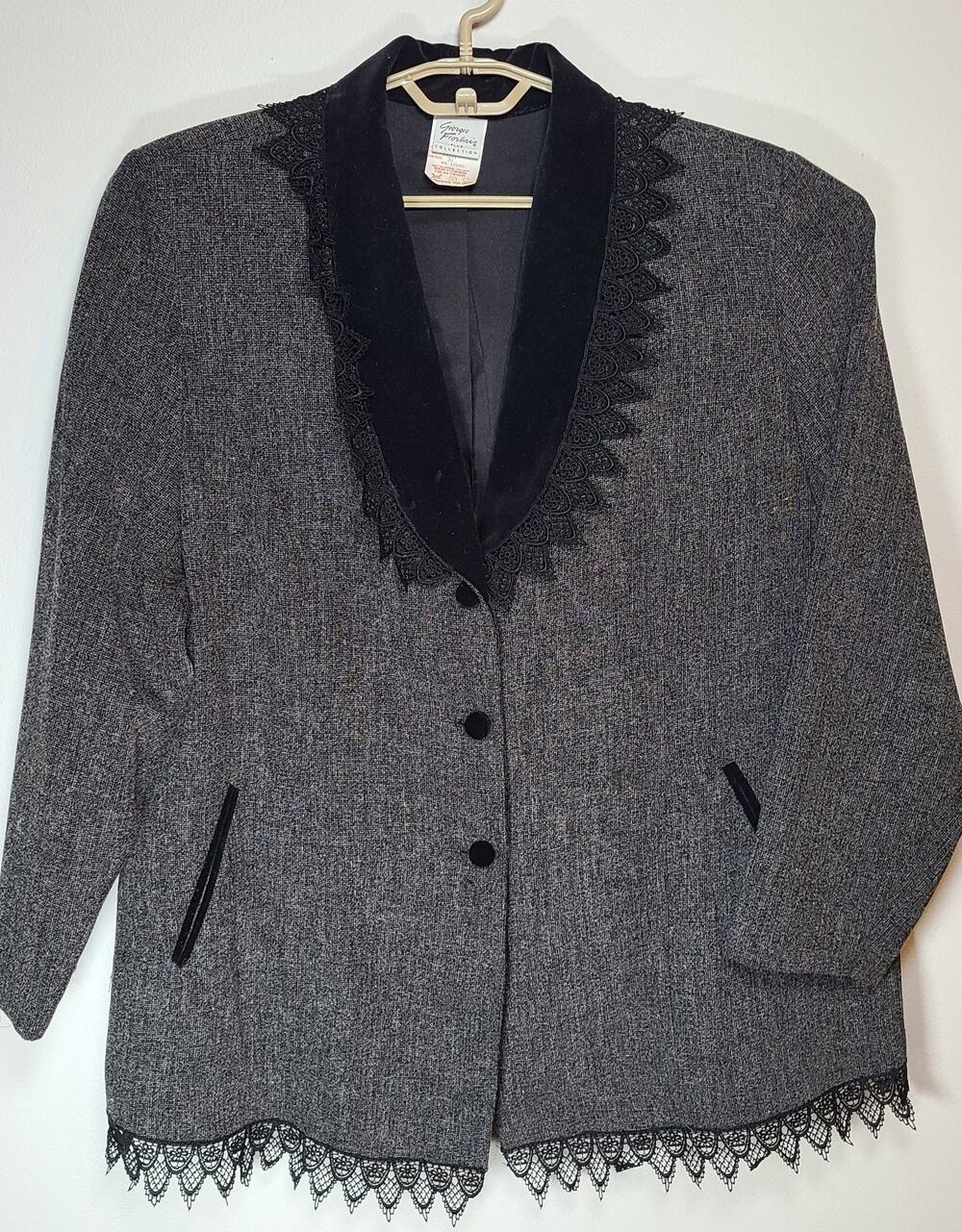 Giorgio Fiorlini Blazer Women's Plus 20 Grey Black Velvet & Lace Collar Vintage